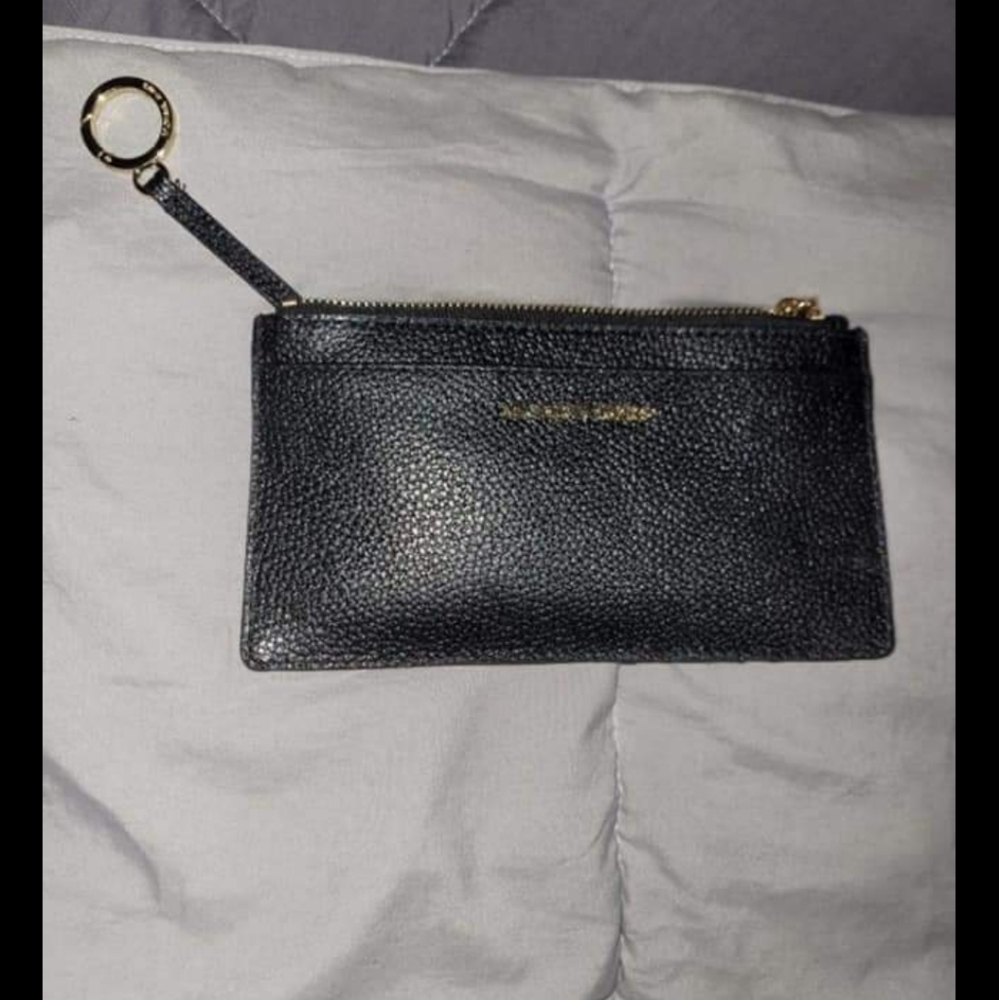 Wallet, wristlet